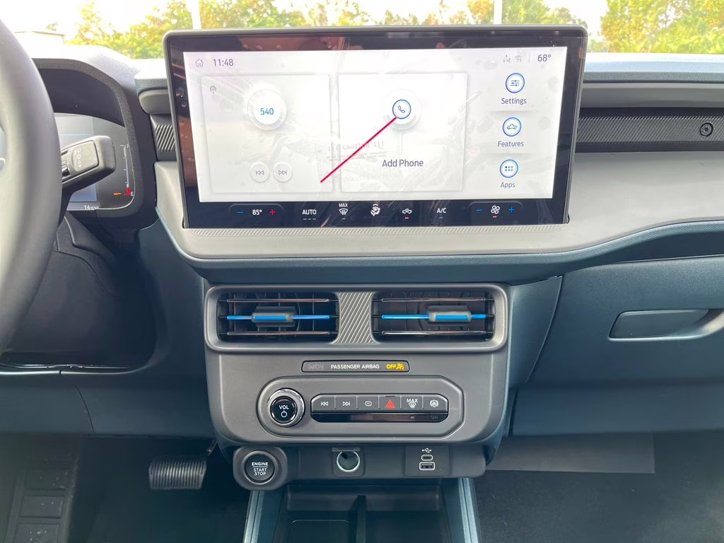 2026 Space White Metallic Ford Maverick Lobo Standard AWD Truck