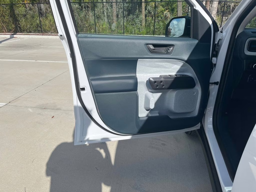 2026 Oxford White Ford Maverick XLT AWD Truck