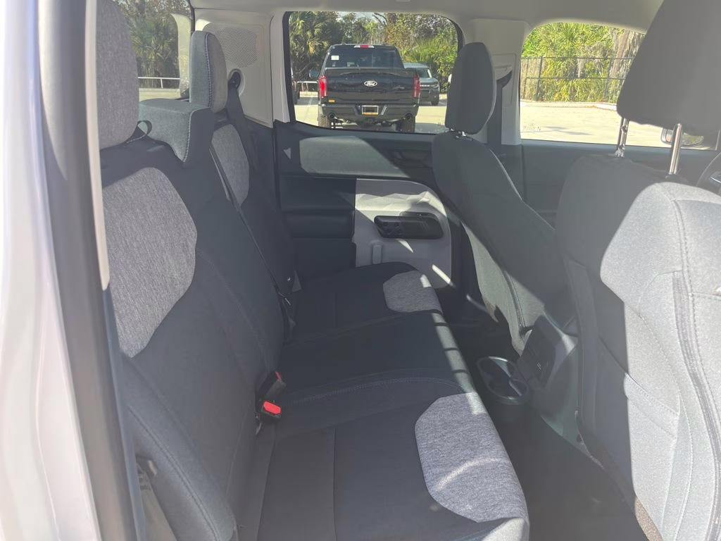 2026 Oxford White Ford Maverick XLT AWD Truck