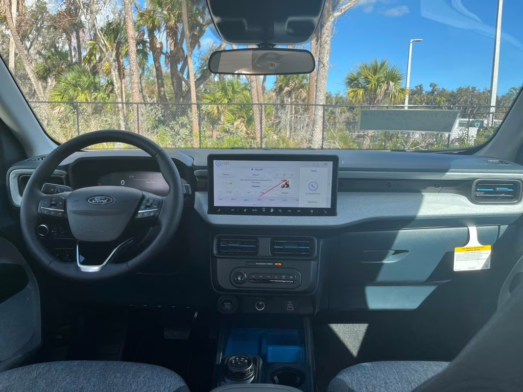 2026 Oxford White Ford Maverick XLT AWD Truck