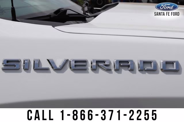 2025 Summit White Chevrolet Silverado 1500 LT 4X4 Truck