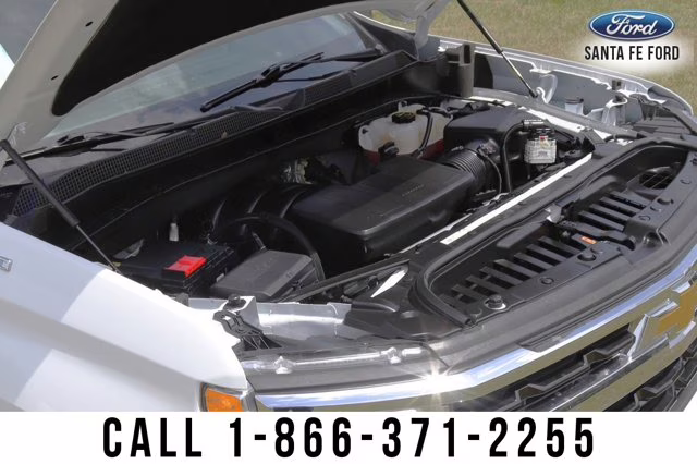 2025 Summit White Chevrolet Silverado 1500 LT 4X4 Truck