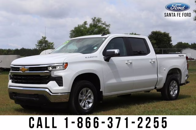 2025 Summit White Chevrolet Silverado 1500 LT 4X4 Truck
