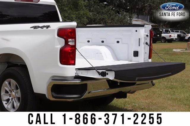 2025 Summit White Chevrolet Silverado 1500 LT 4X4 Truck