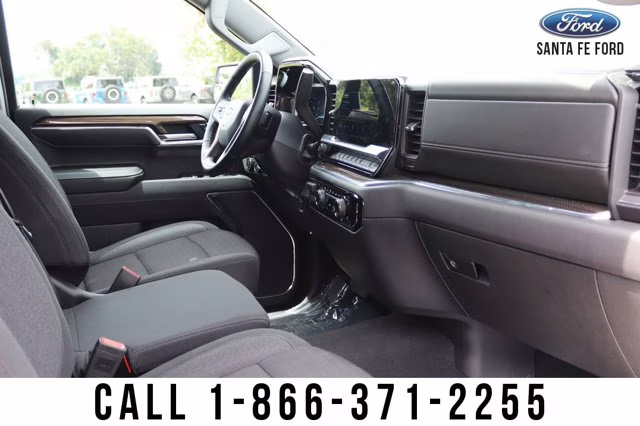 2025 Summit White Chevrolet Silverado 1500 LT 4X4 Truck