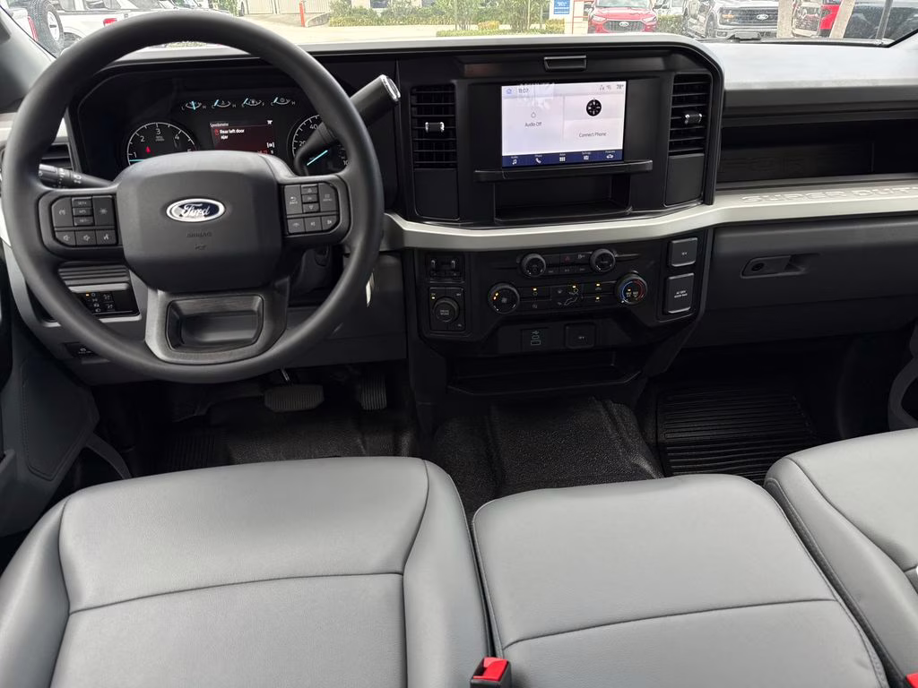 2025 Oxford White Ford Super Duty F-350 DRW XL 4X4 Chassis