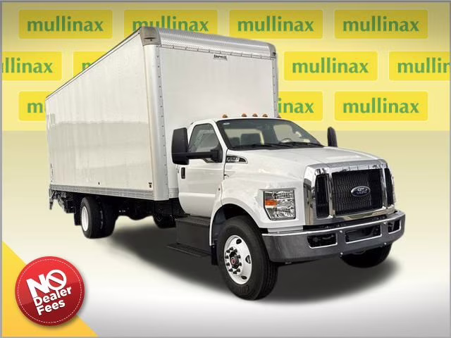2025 Oxford White Ford Super Duty F-750 Base RWD Truck