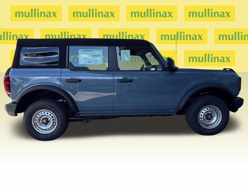 2025 Azure Gray Metallic Tri-Coat Ford Bronco Base 4X4 SUV