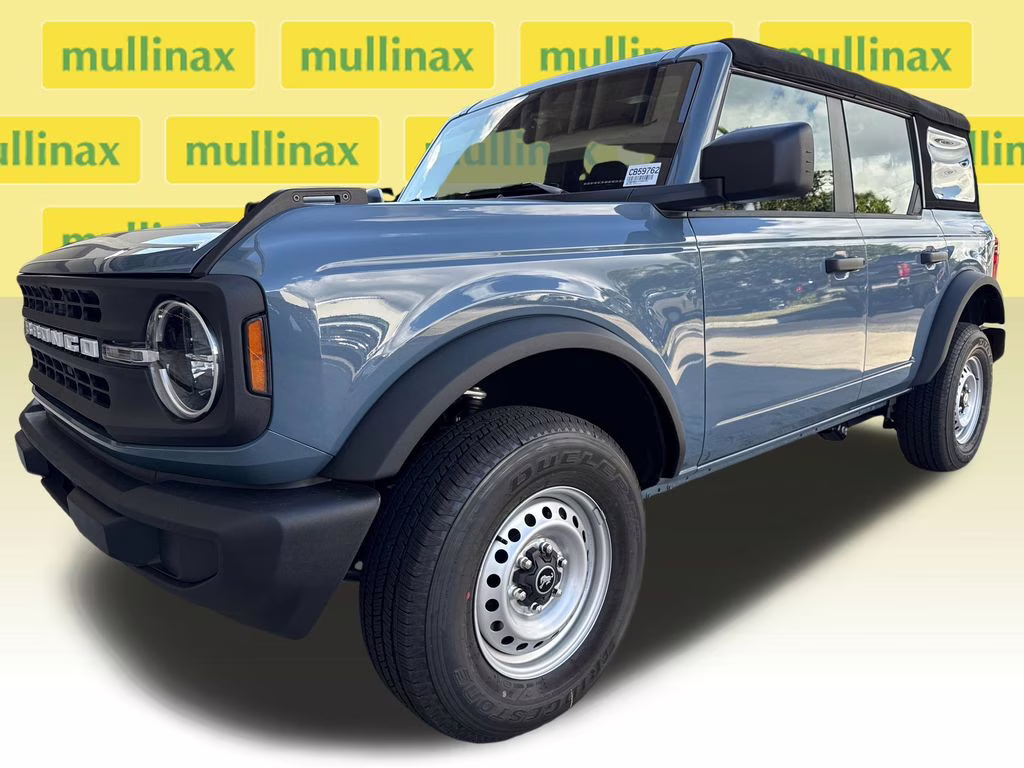 2025 Azure Gray Metallic Tri-Coat Ford Bronco Base 4X4 SUV