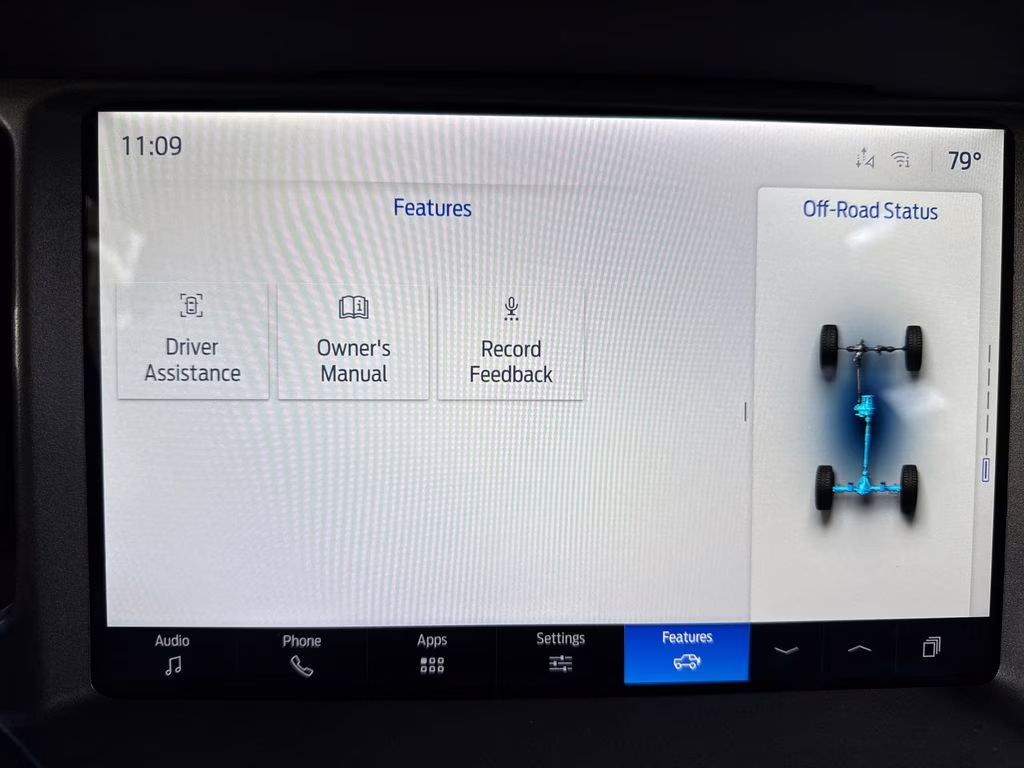 2025 Azure Gray Metallic Tri-Coat Ford Bronco Base 4X4 SUV