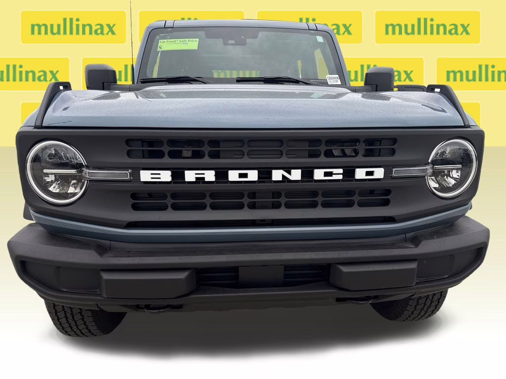 2025 Azure Gray Metallic Tri-Coat Ford Bronco Base 4X4 SUV
