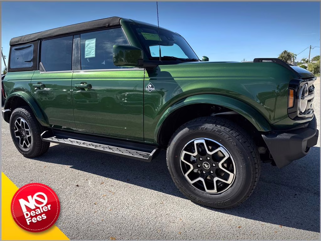 2025 Eruption Green Metallic Ford Bronco Outer Banks 4X4 SUV