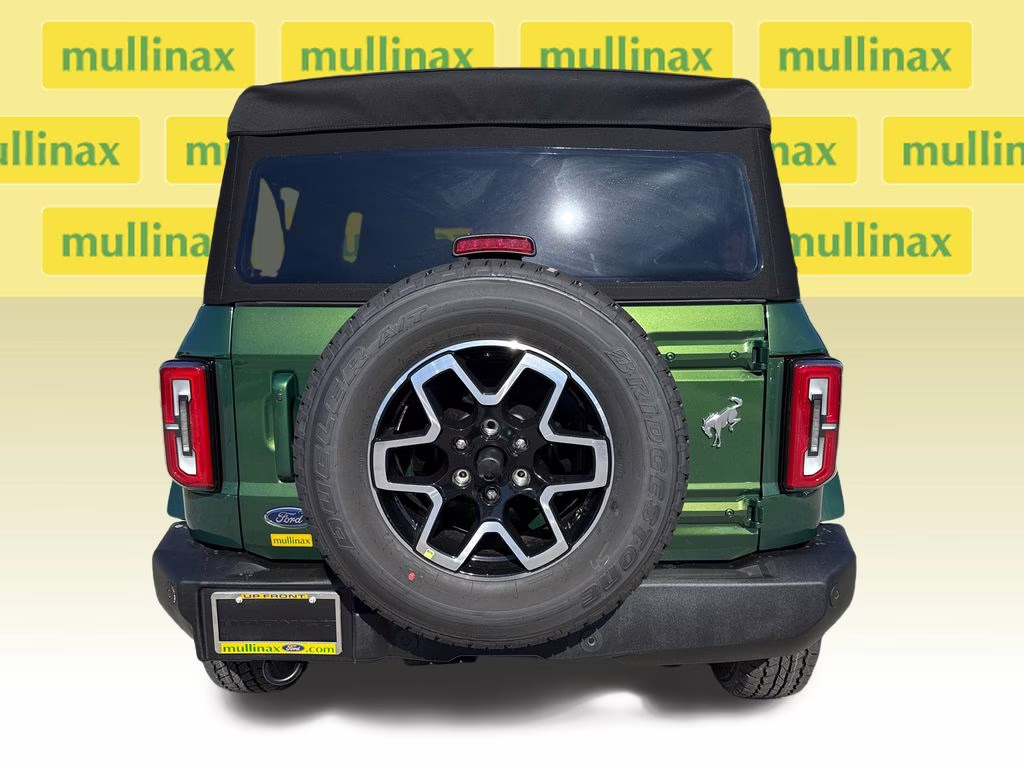 2025 Eruption Green Metallic Ford Bronco Outer Banks 4X4 SUV