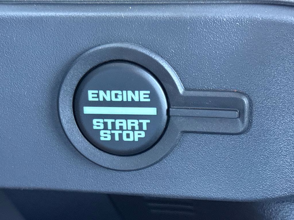 2025 Eruption Green Metallic Ford Bronco Outer Banks 4X4 SUV