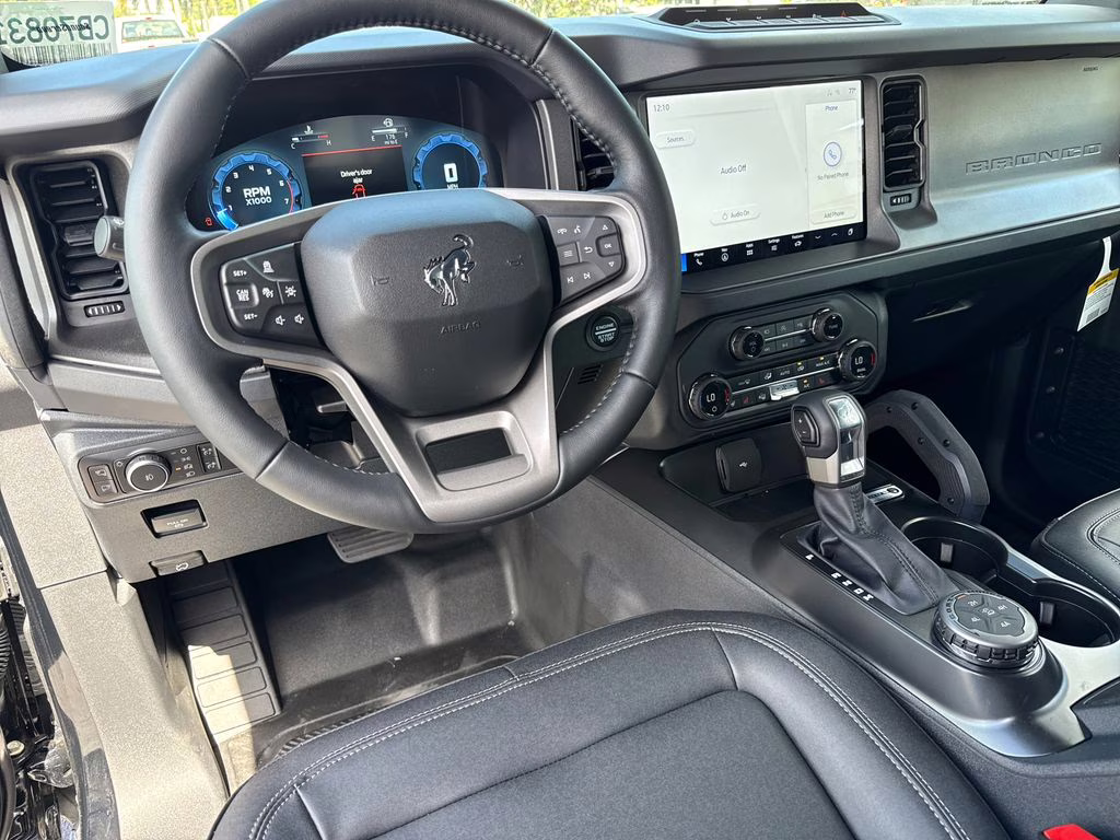 2025 Shadow Black Ford Bronco Badlands 4X4 SUV