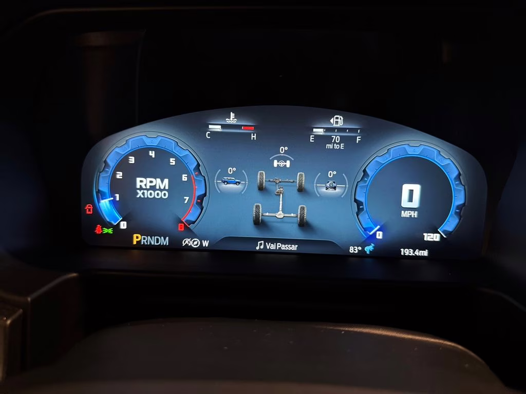 2025 Desert Sand Ford Bronco Badlands 4X4 SUV