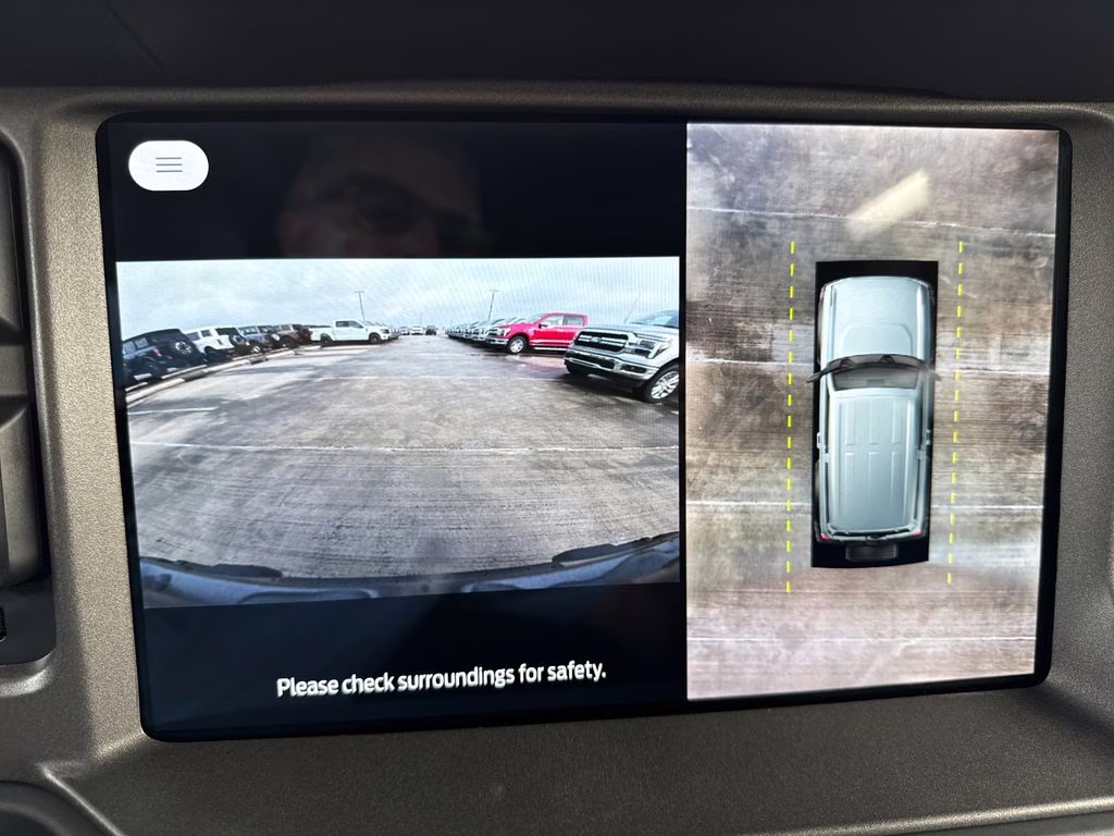 2025 Ruby Red Metallic Tinted Clearcoat Ford Bronco Badlands 4X4 SUV