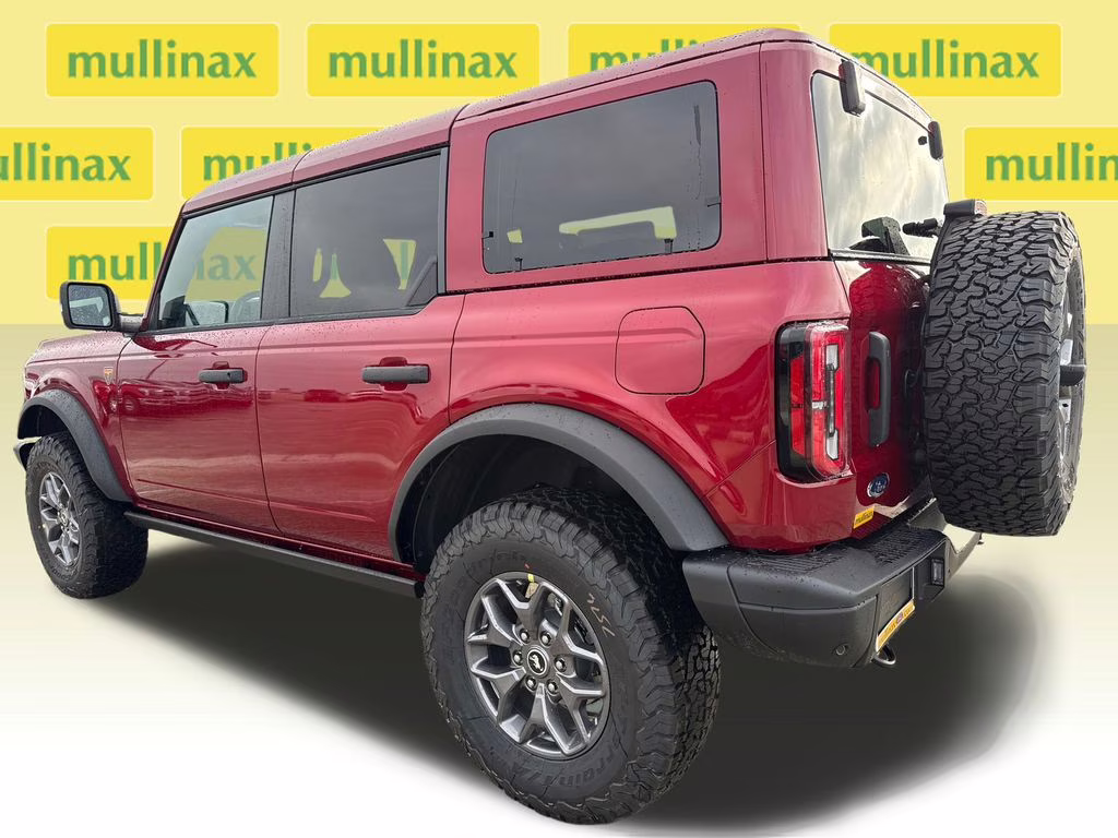 2025 Ruby Red Metallic Tinted Clearcoat Ford Bronco Badlands 4X4 SUV