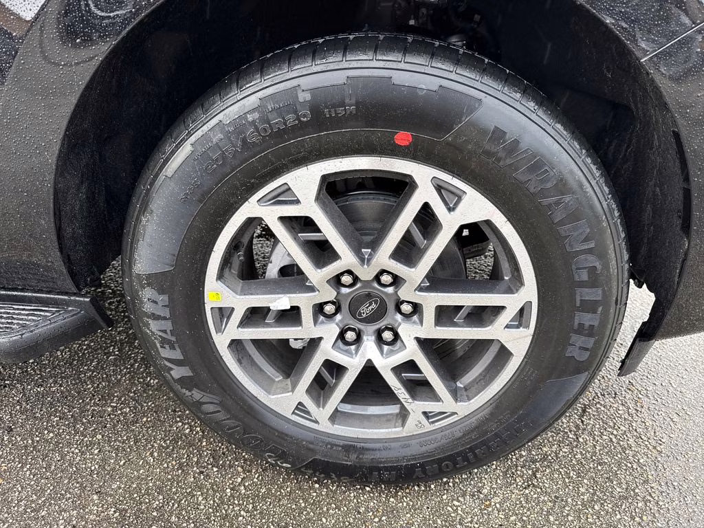 2026 Agate Black Metallic Ford Expedition Max Active RWD SUV