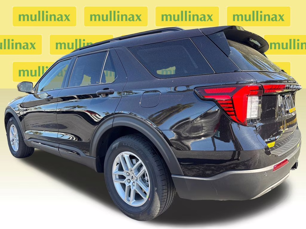 2026 Agate Black Metallic Ford Explorer Active RWD SUV