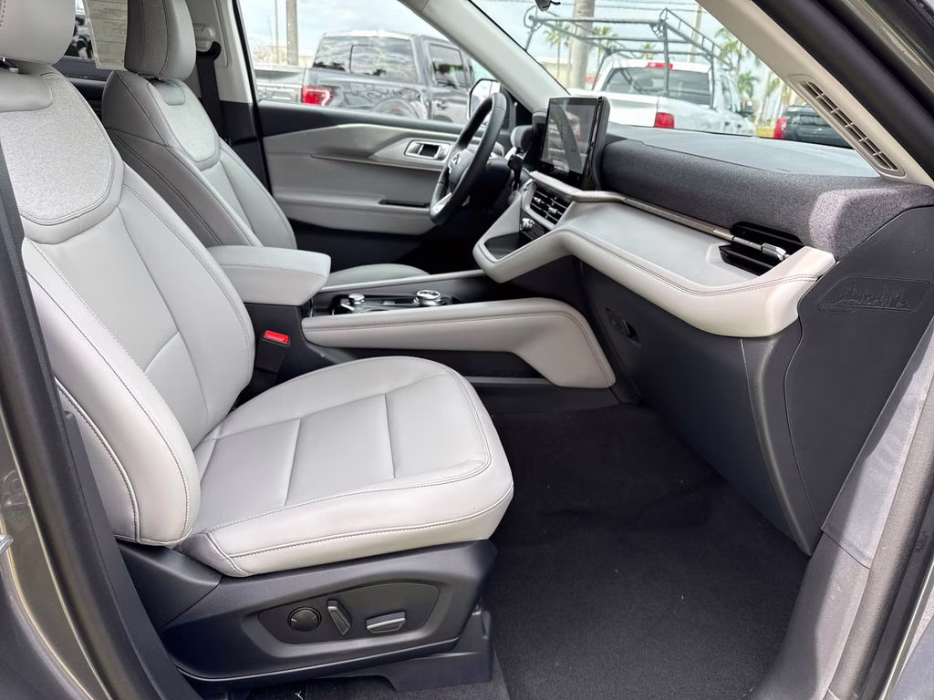 2026 Carbonized Gray Metallic Ford Explorer Active RWD SUV