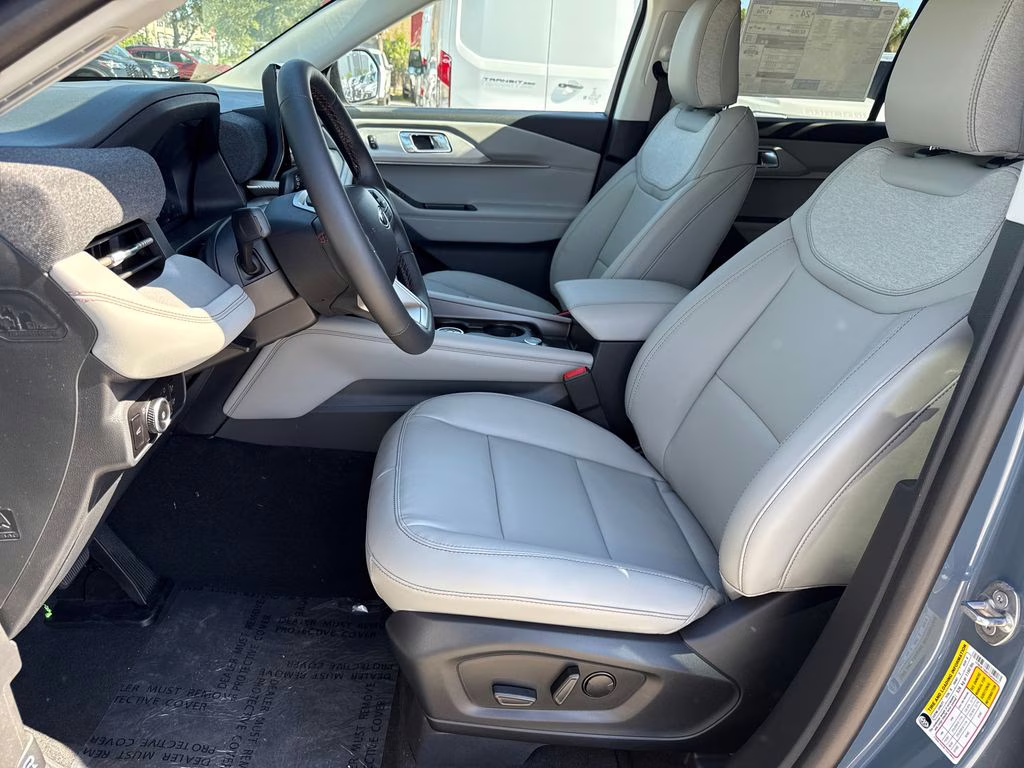 2026 Vapor Blue Ford Explorer Active RWD SUV