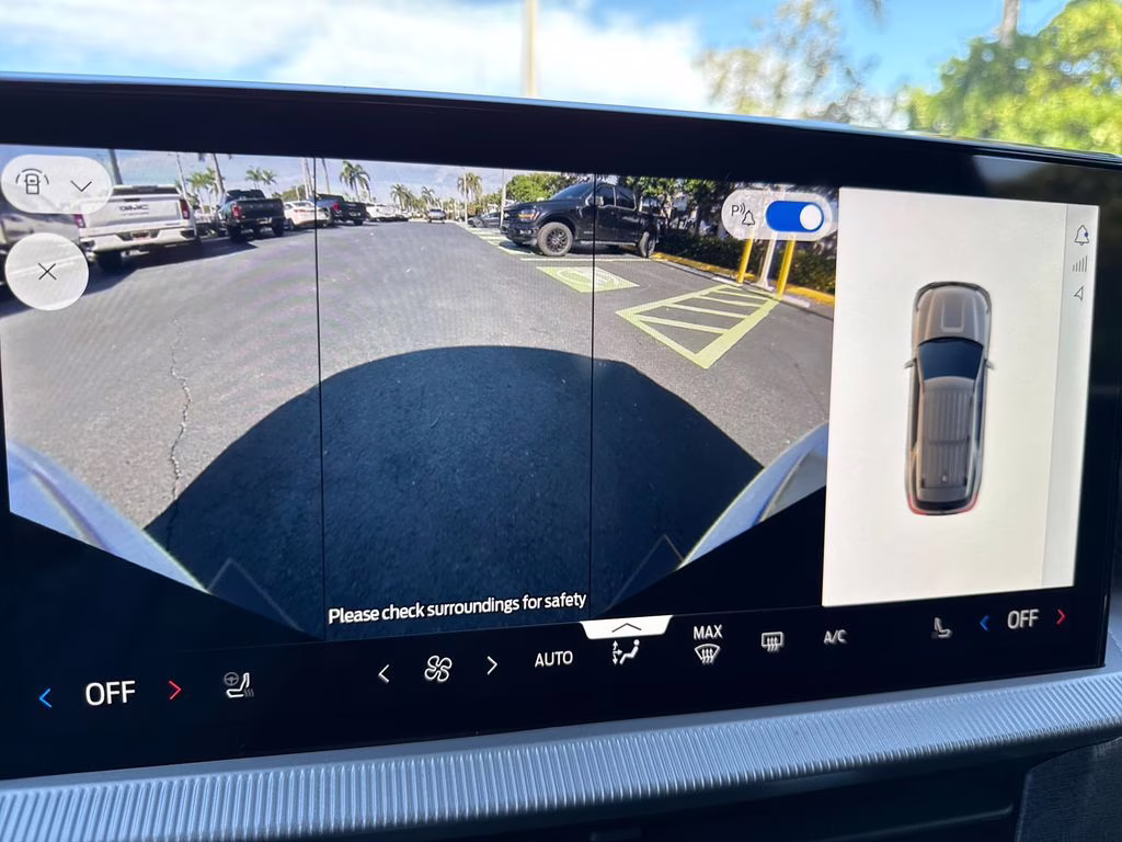 2026 Star White Metallic Tri-Coat Ford Explorer Platinum RWD SUV