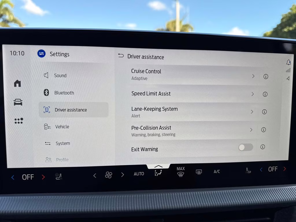 2026 Agate Black Metallic Ford Explorer Platinum 4X4 SUV