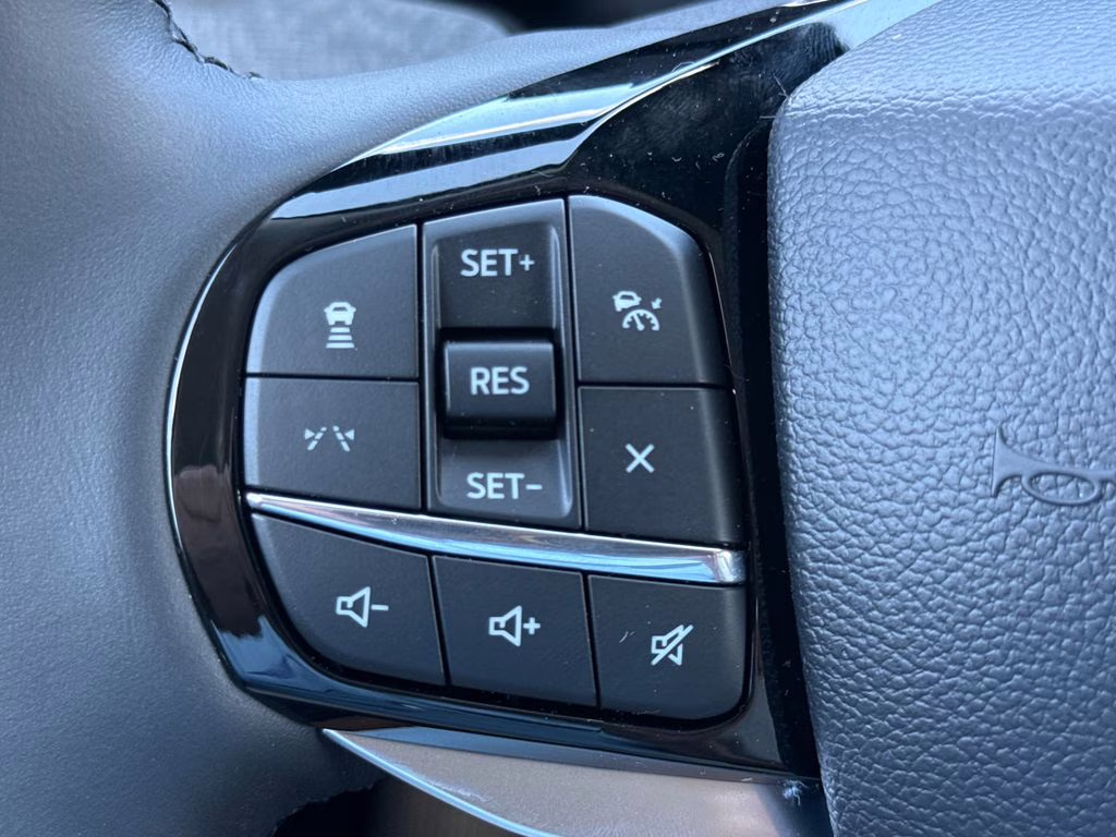 2026 Agate Black Metallic Ford Explorer Platinum 4X4 SUV