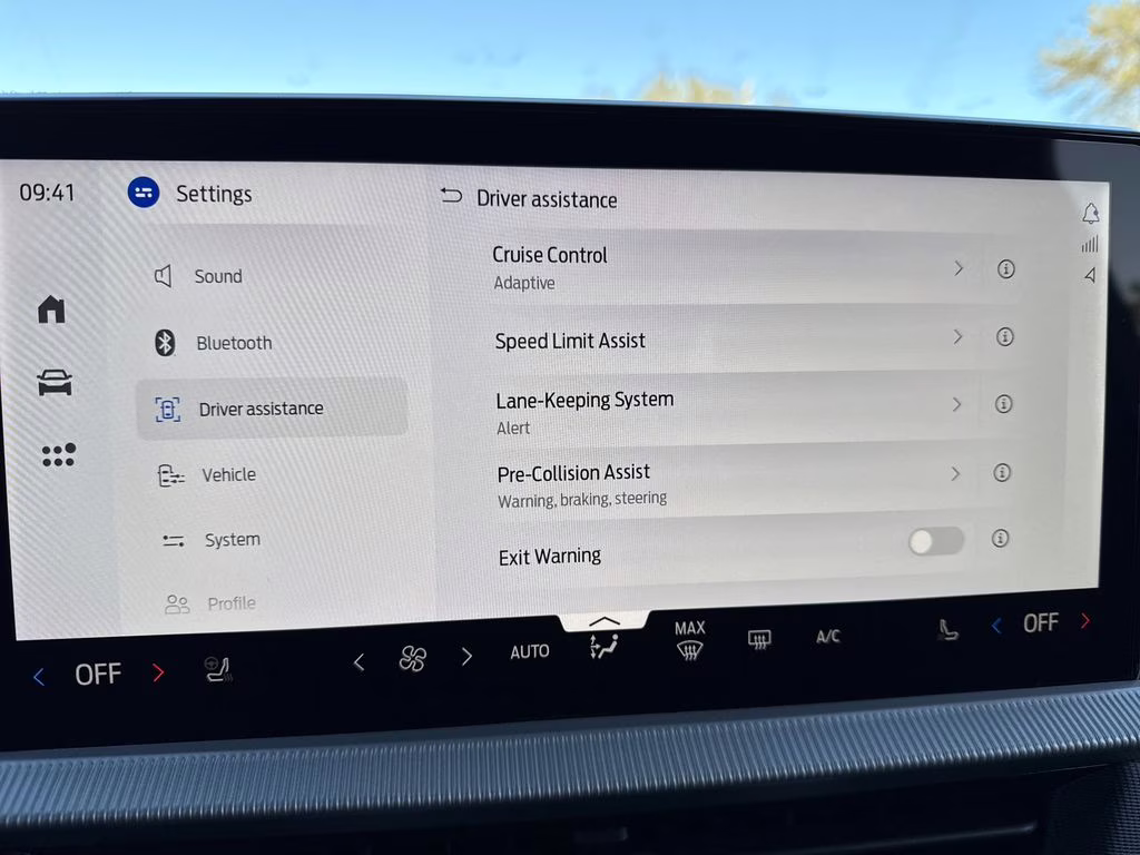 2026 Star White Metallic TC Ford Explorer Tremor 4X4 SUV