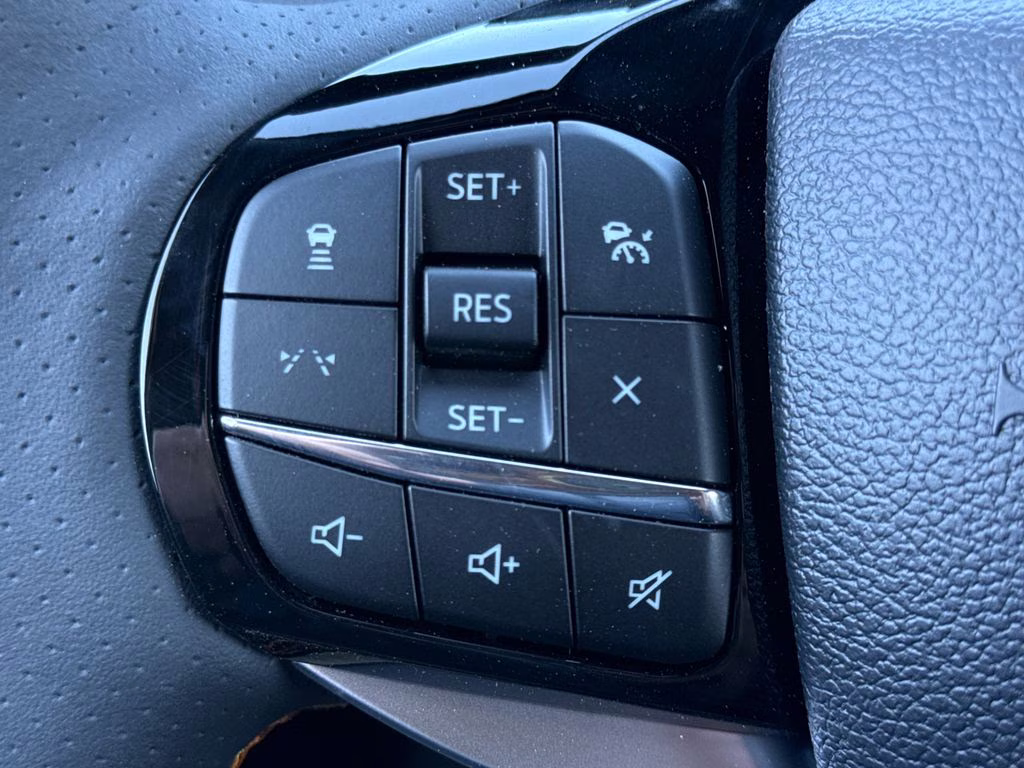 2026 Star White Metallic TC Ford Explorer Tremor 4X4 SUV