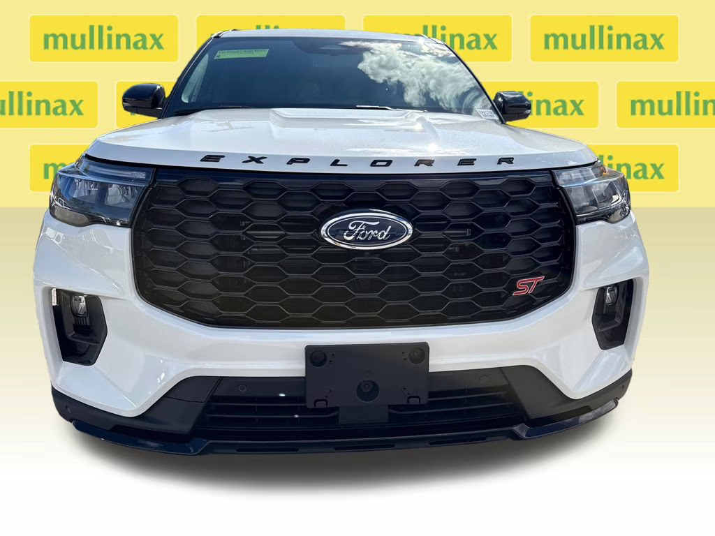 2026 Star White Metallic Tri-Coat Ford Explorer ST RWD SUV