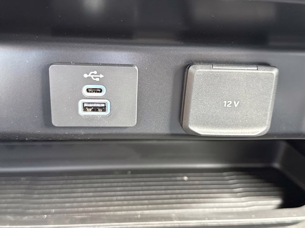 2026 Agate Black Metallic Ford Super Duty F-250 SRW STX 4X4 Truck