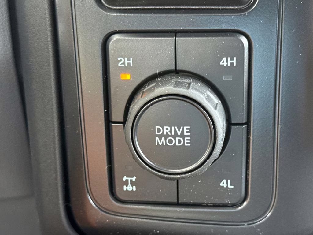 2026 Avalanche Ford Super Duty F-250 SRW STX 4X4 Truck