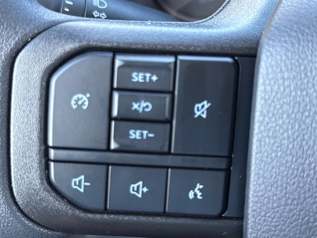 2026 Avalanche Ford Super Duty F-250 SRW XLT 4X4 Truck