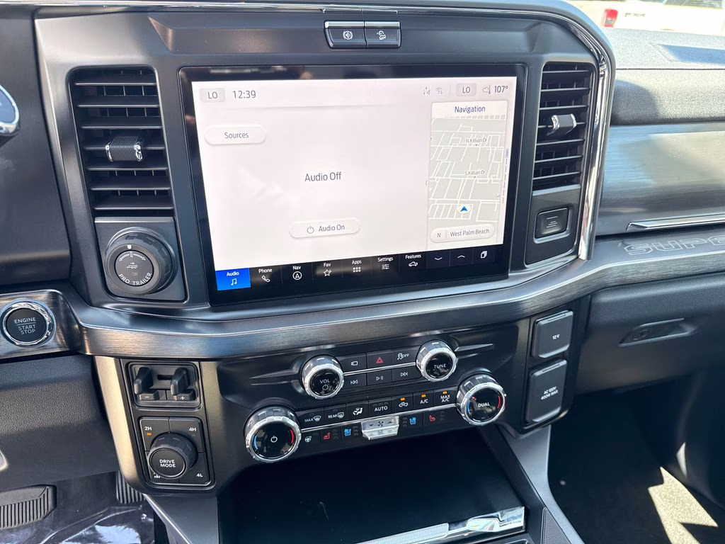 2026 Agate Black Metallic Ford Super Duty F-250 SRW Lariat 4X4 Truck