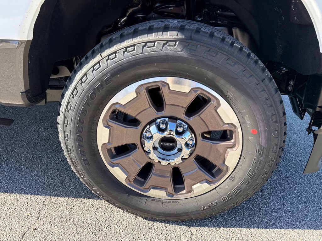 2026 Star White Metallic Tri-Coat Ford Super Duty F-250 SRW King Ranch 4X4 Truck