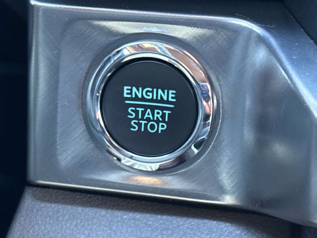 2026 Star White Metallic Tri-Coat Ford Super Duty F-250 SRW King Ranch 4X4 Truck