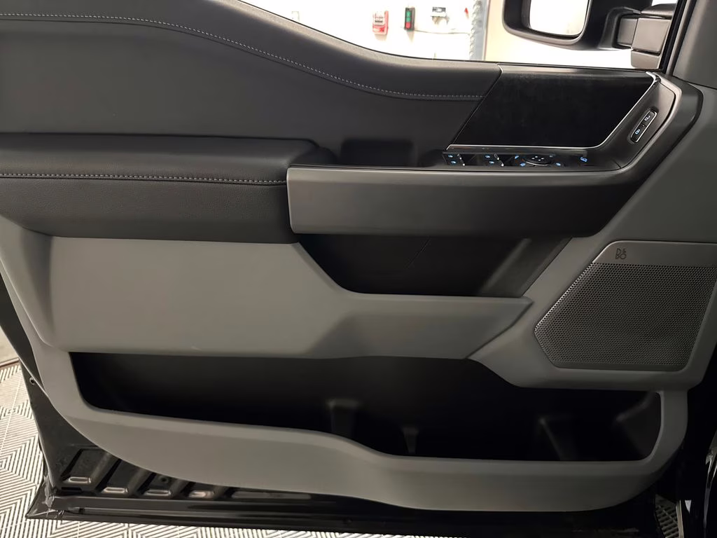 2026 Agate Black Metallic Ford Super Duty F-250 SRW XLT 4X4 Truck