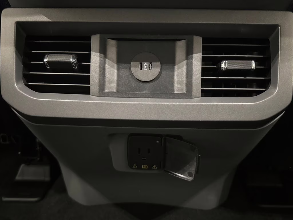 2026 Agate Black Metallic Ford Super Duty F-250 SRW XLT 4X4 Truck