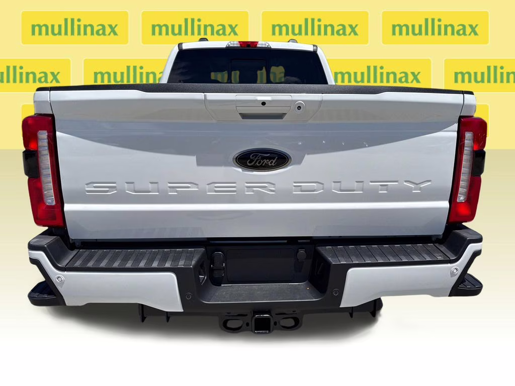 2026 Star White Metallic Tri-Coat Ford Super Duty F-250 SRW Lariat 4X4 Truck