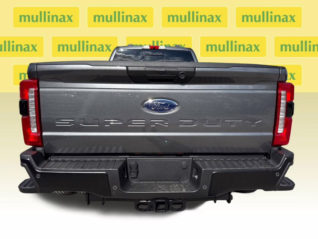 2026 Gray Metallic Ford Super Duty F-350 DRW XL 4X4 Truck