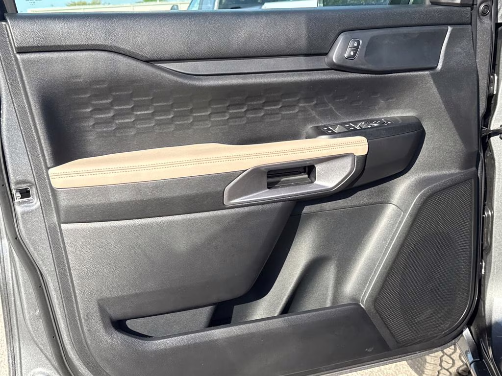 2025 Carbonized Gray Metallic Ford Ranger XLT 4X4 Truck