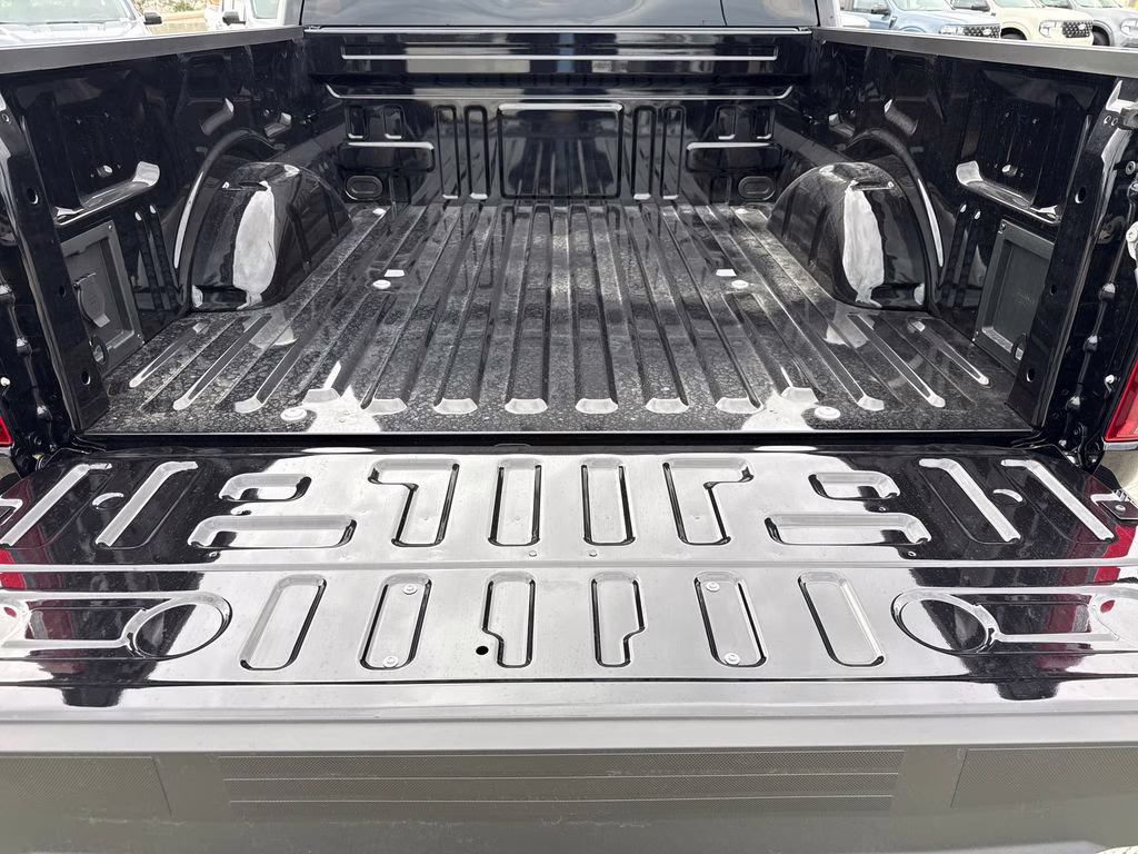 2026 Agate Black Metallic Ford F-150 XLT RWD Truck