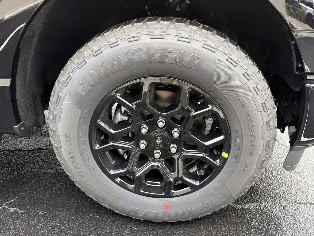 2026 Agate Black Metallic Ford F-150 Lariat RWD Truck