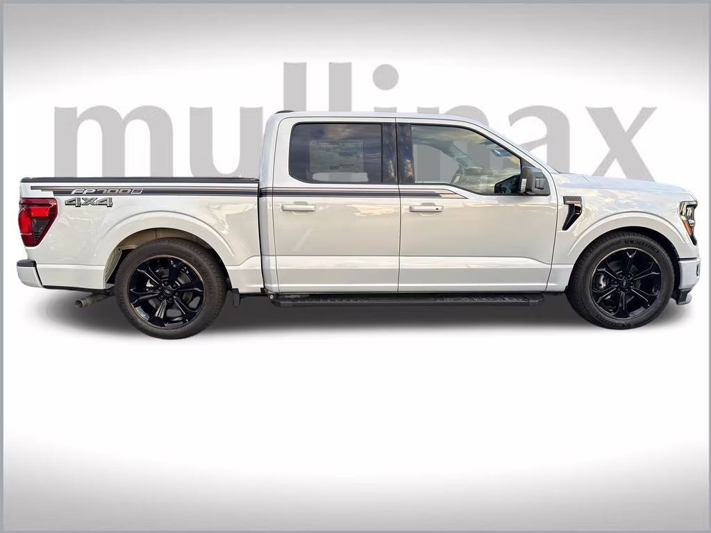 2025 Space White Metallic Ford F-150 XLT 4X4 Truck
