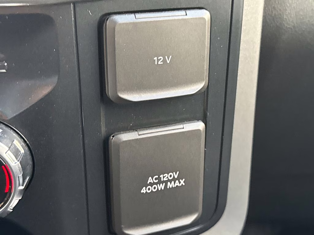 2025 Space White Metallic Ford F-150 XLT 4X4 Truck