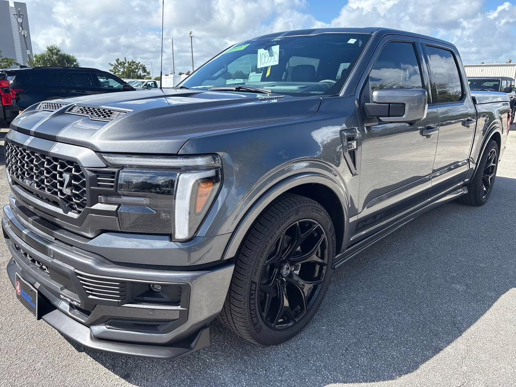 2025 Carbonized Gray Metallic Ford F-150 Lariat 4X4 Truck