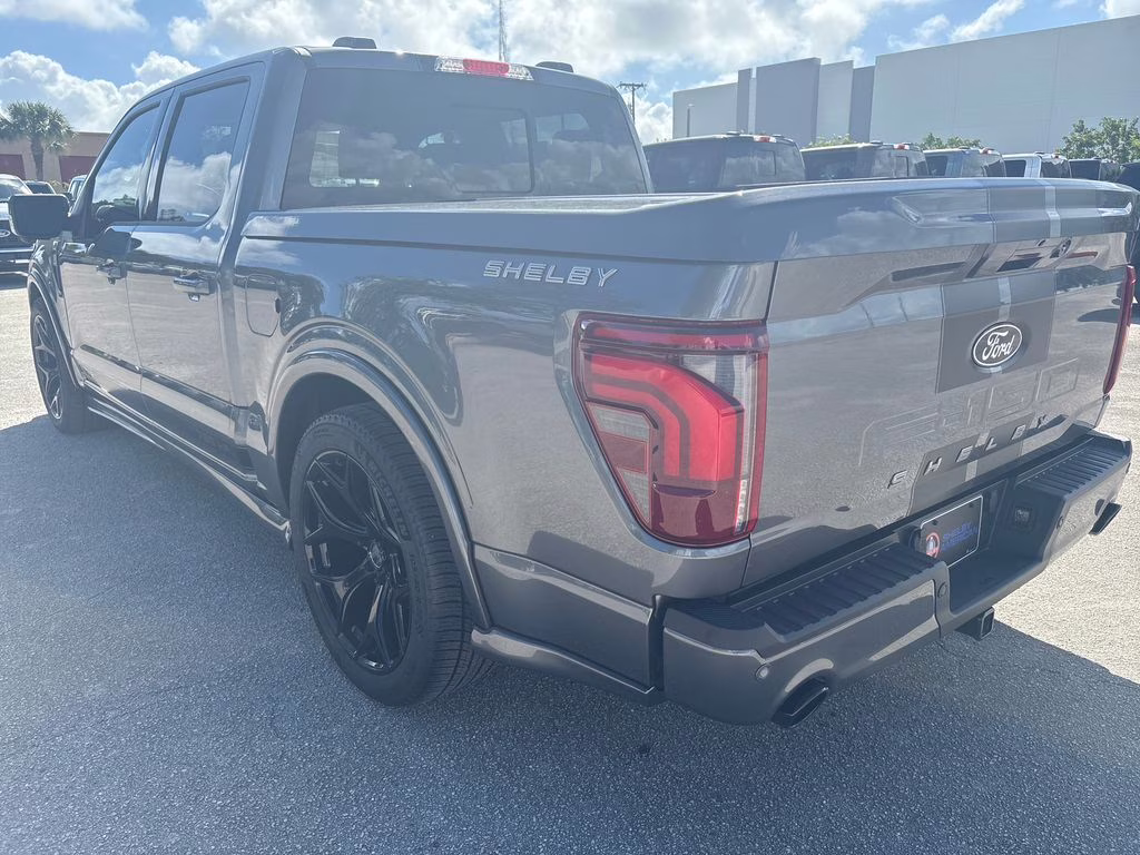 2025 Carbonized Gray Metallic Ford F-150 Lariat 4X4 Truck