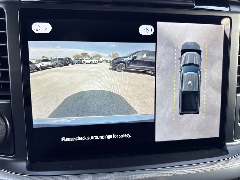 2025 Agate Black Metallic Ford F-150 Lariat 4X4 Truck